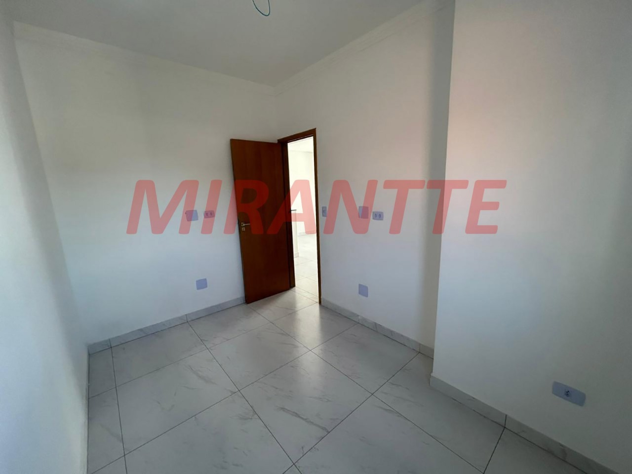 Cond. fechado de 69m² com 2 quartos em Tupiry