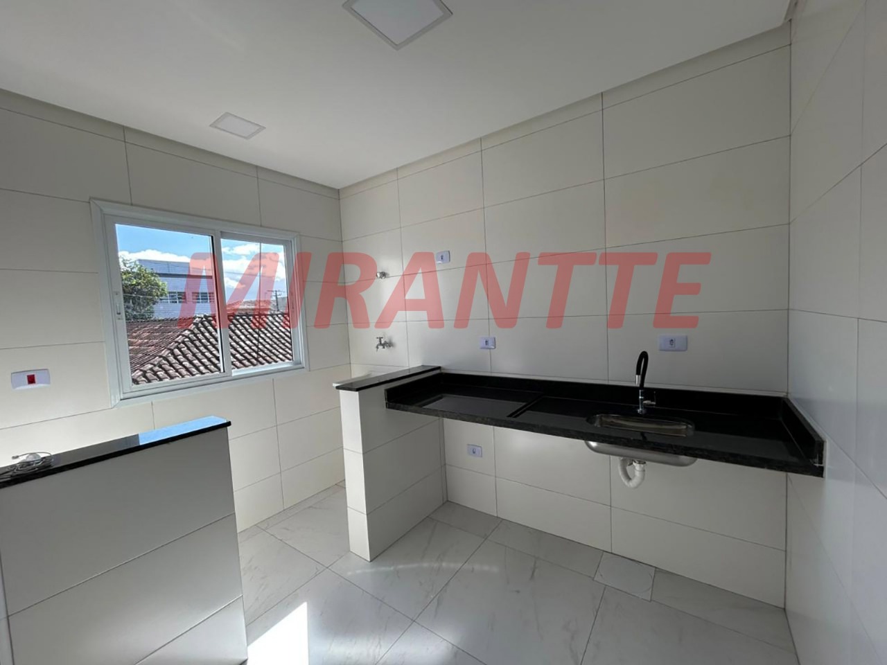 Cond. fechado de 56m² com 2 quartos em Tupiry