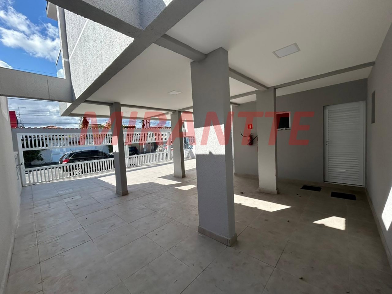 Cond. fechado de 56m² com 2 quartos em Tupiry