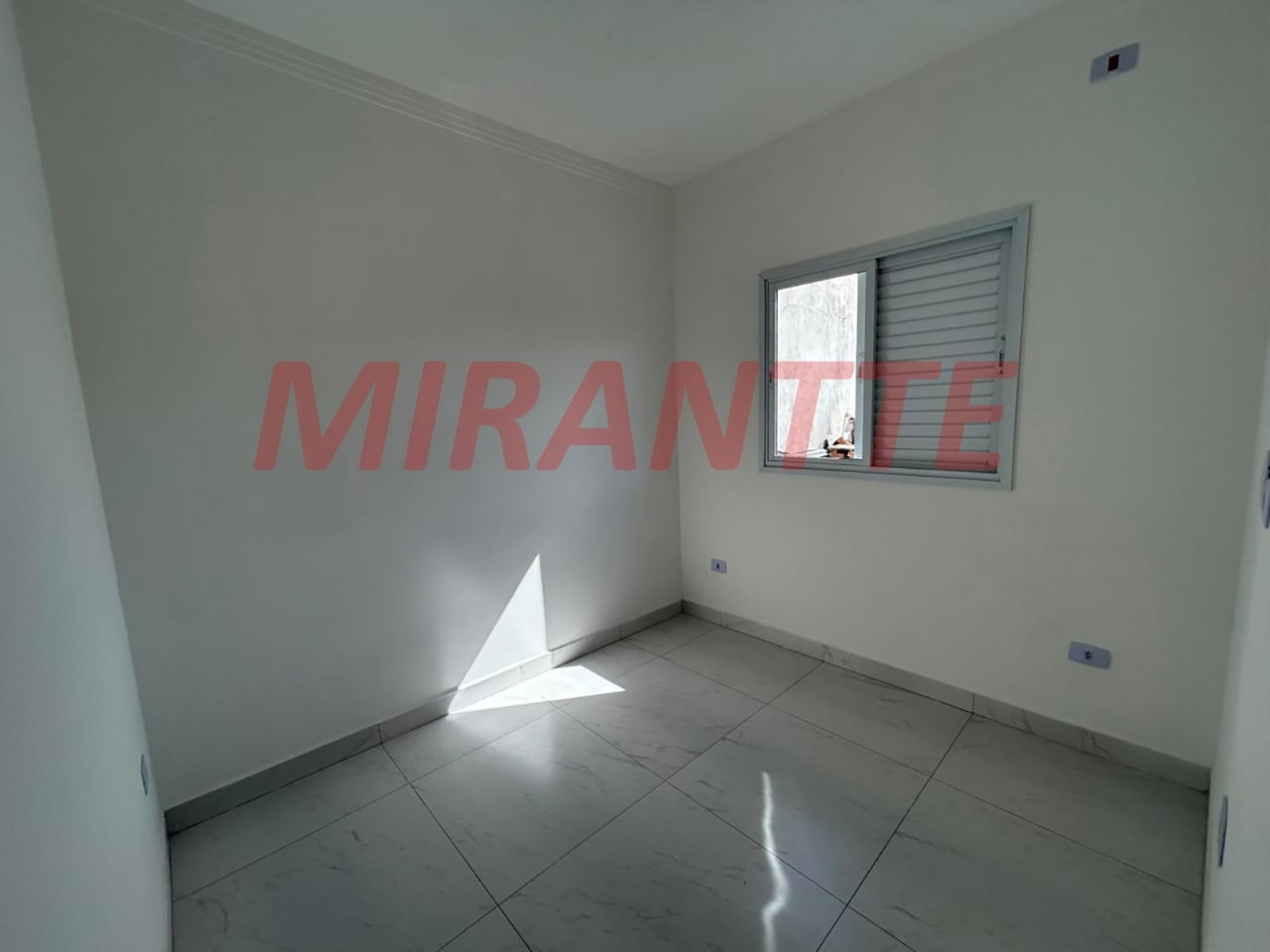 Cond. fechado de 56m² com 2 quartos em Tupiry