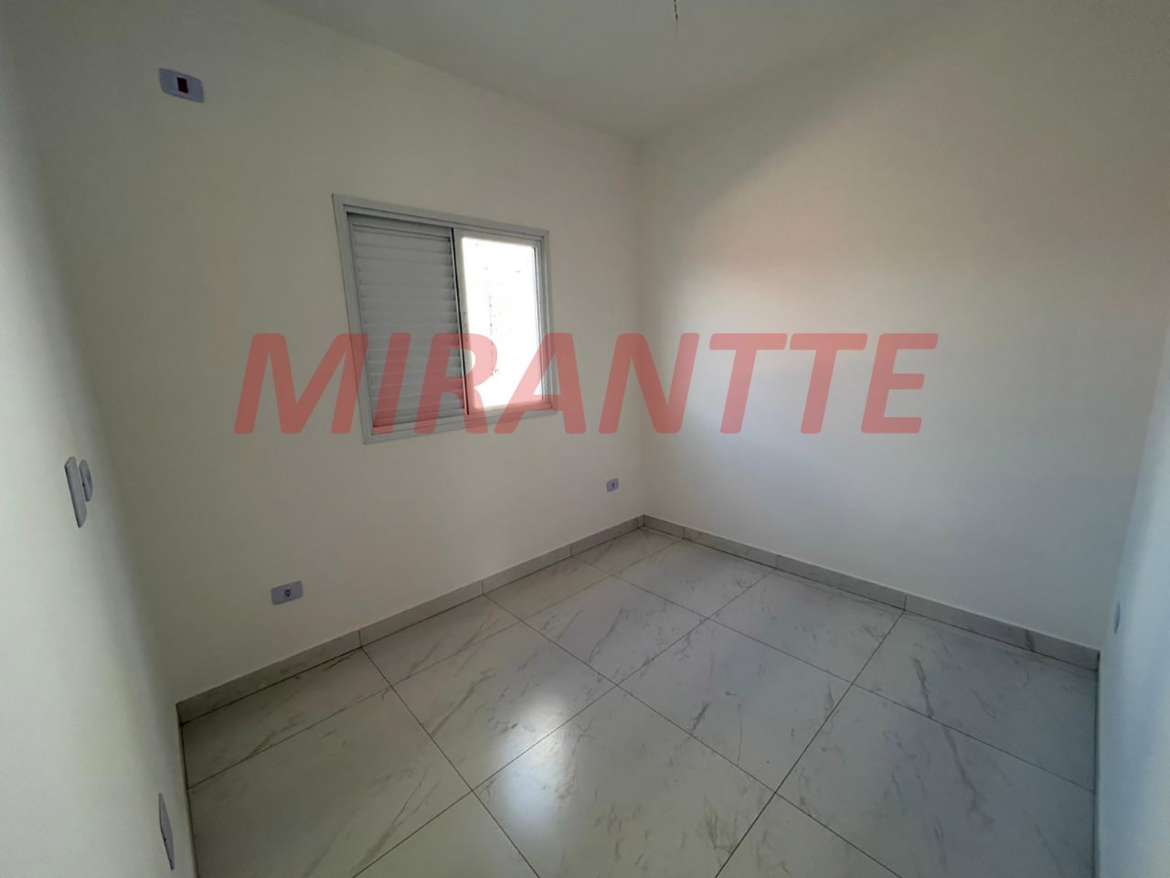 Cond. fechado de 56m² com 2 quartos em Tupiry
