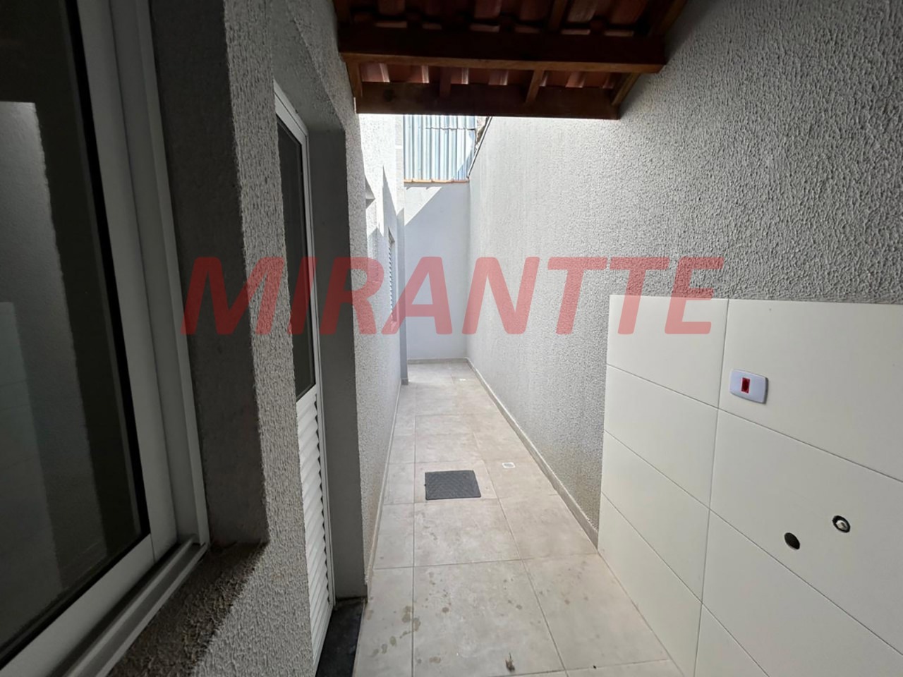 Cond. fechado de 51m² com 2 quartos em Tupiry