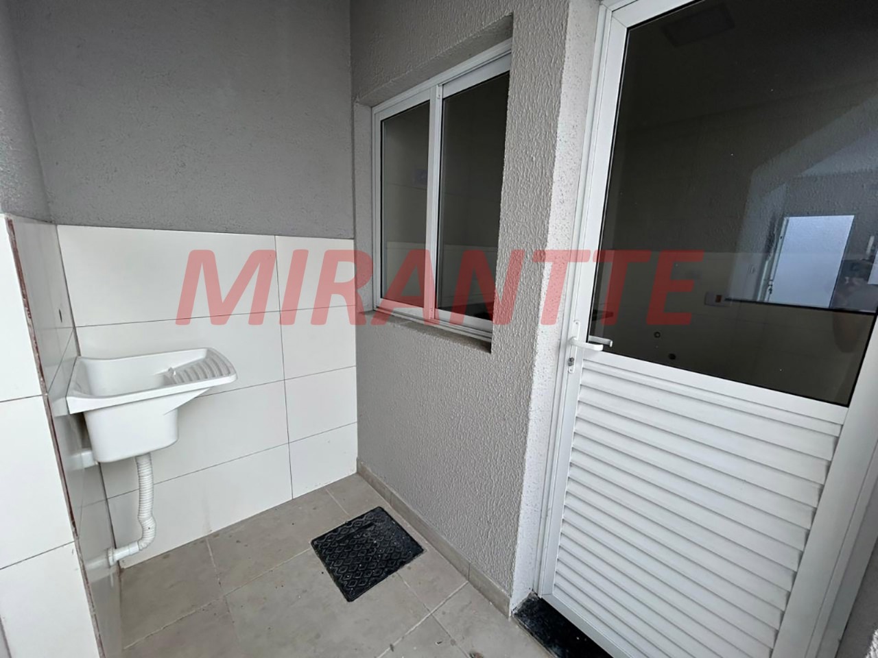 Cond. fechado de 51m² com 2 quartos em Tupiry