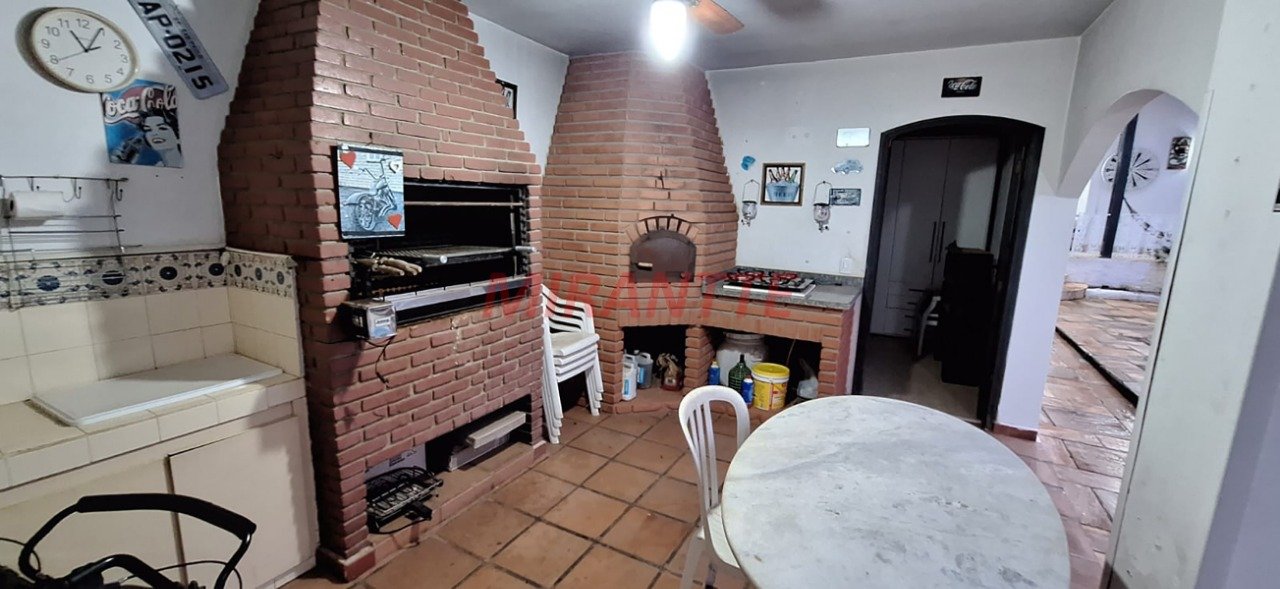 Casa terrea de 398m² com 6 quartos em Vila Esperia ou Giglio