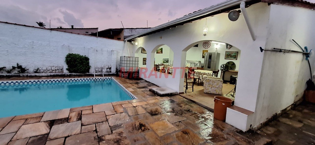 Casa terrea de 398m² com 6 quartos em Vila Esperia ou Giglio