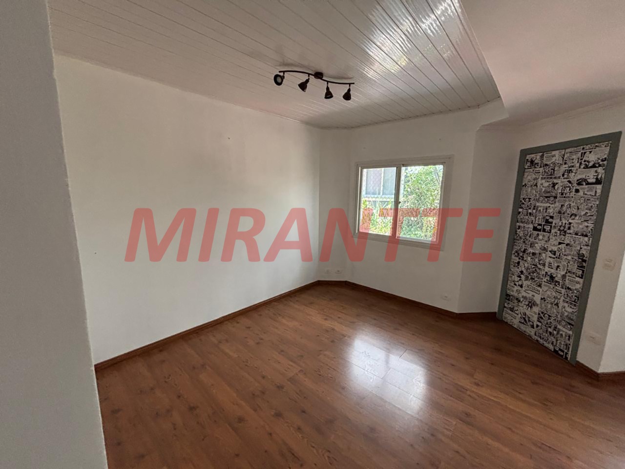 Cond. fechado de 145m² com 3 quartos em Mandaqui