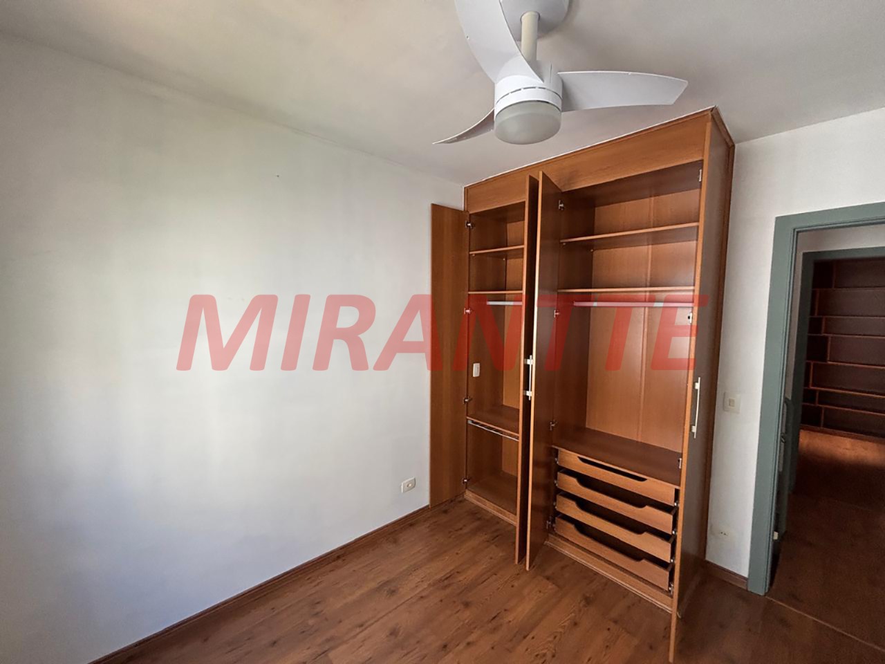 Cond. fechado de 145m² com 3 quartos em Mandaqui