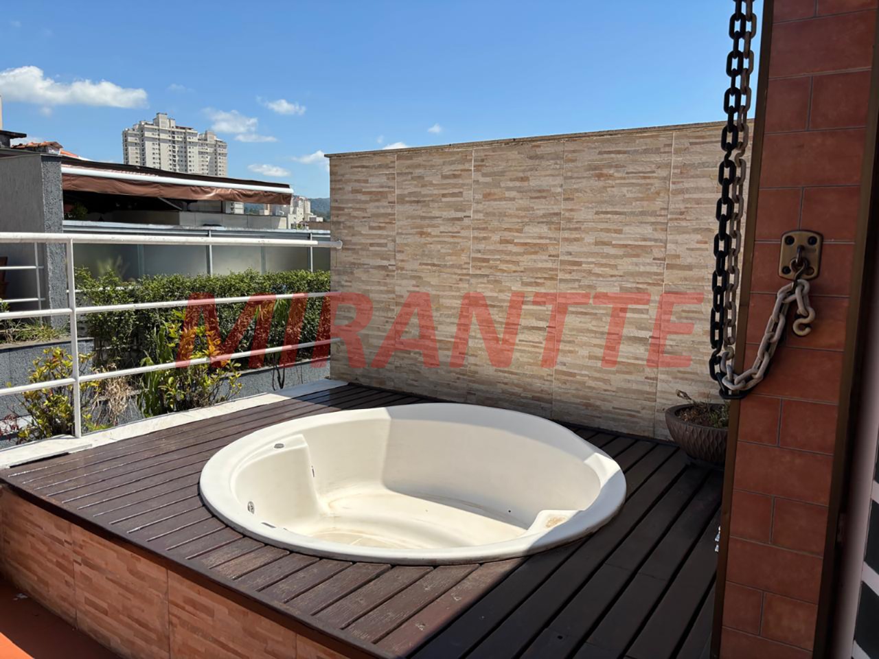 Cond. fechado de 145m² com 3 quartos em Mandaqui