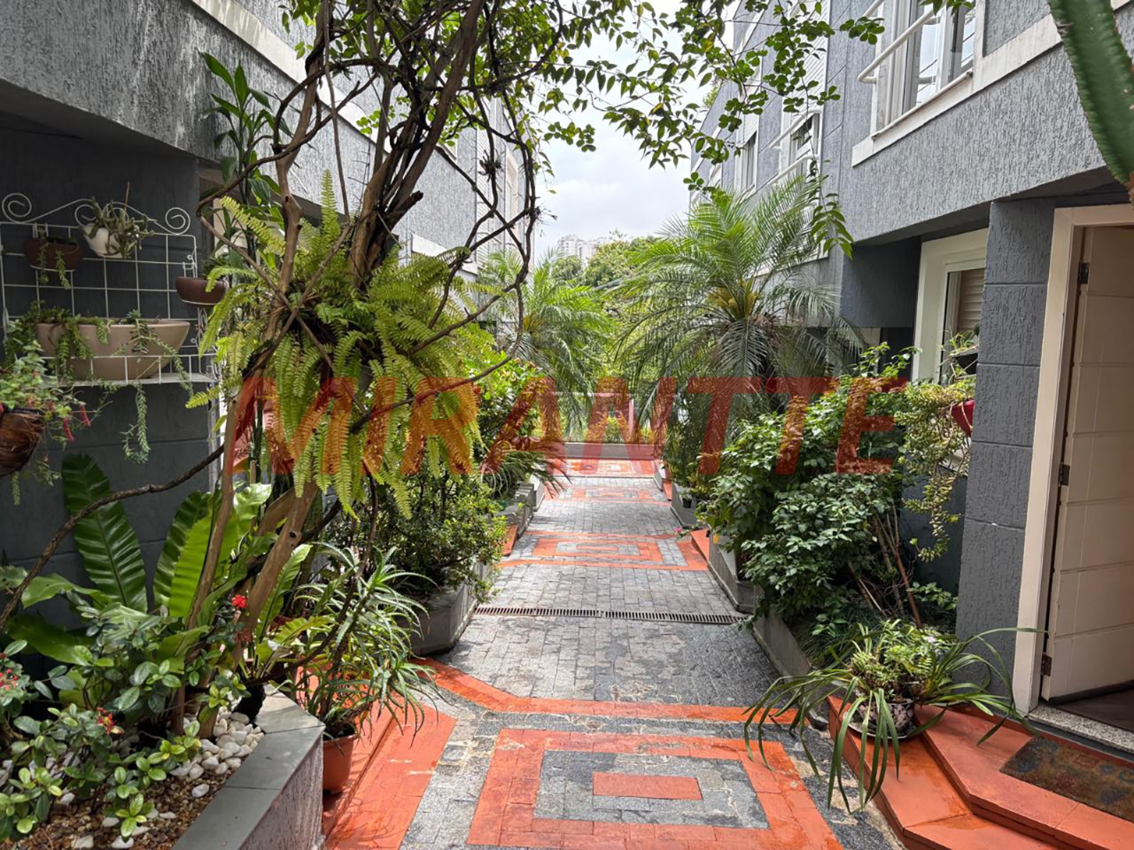 Cond. fechado de 145m² com 3 quartos em Mandaqui