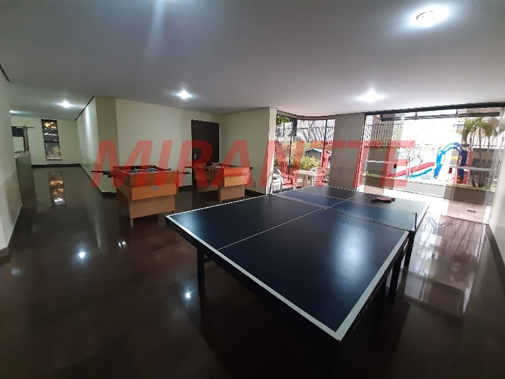 Apartamento de 220m² com 3 quartos em Santana