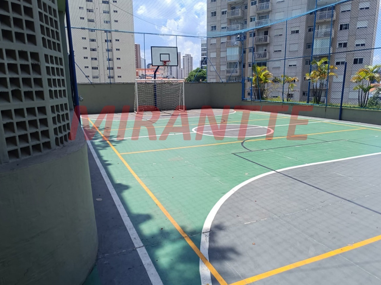 Apartamento de 220m² com 3 quartos em Santana