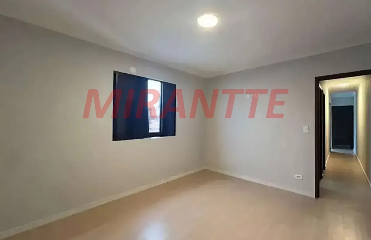 Casa terrea de 150m² com 3 quartos em Vila Isolina Mazzei
