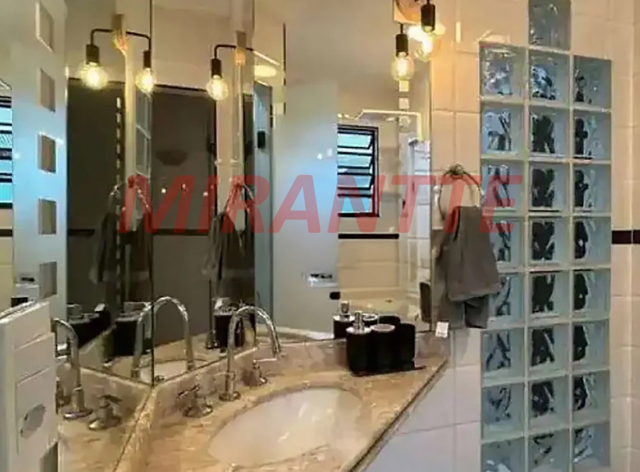Casa terrea de 150m² com 3 quartos em Vila Isolina Mazzei