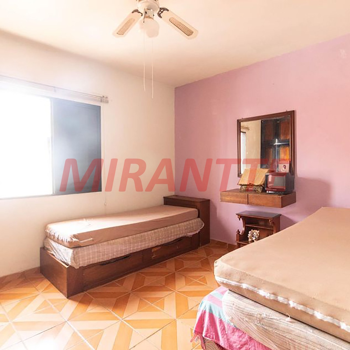 Sobrado de 110m² com 3 quartos em Chora Menino