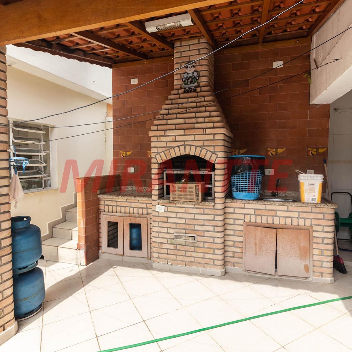 Sobrado de 110m² com 3 quartos em Chora Menino