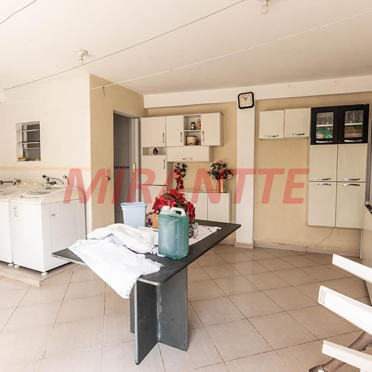 Sobrado de 110m² com 3 quartos em Chora Menino