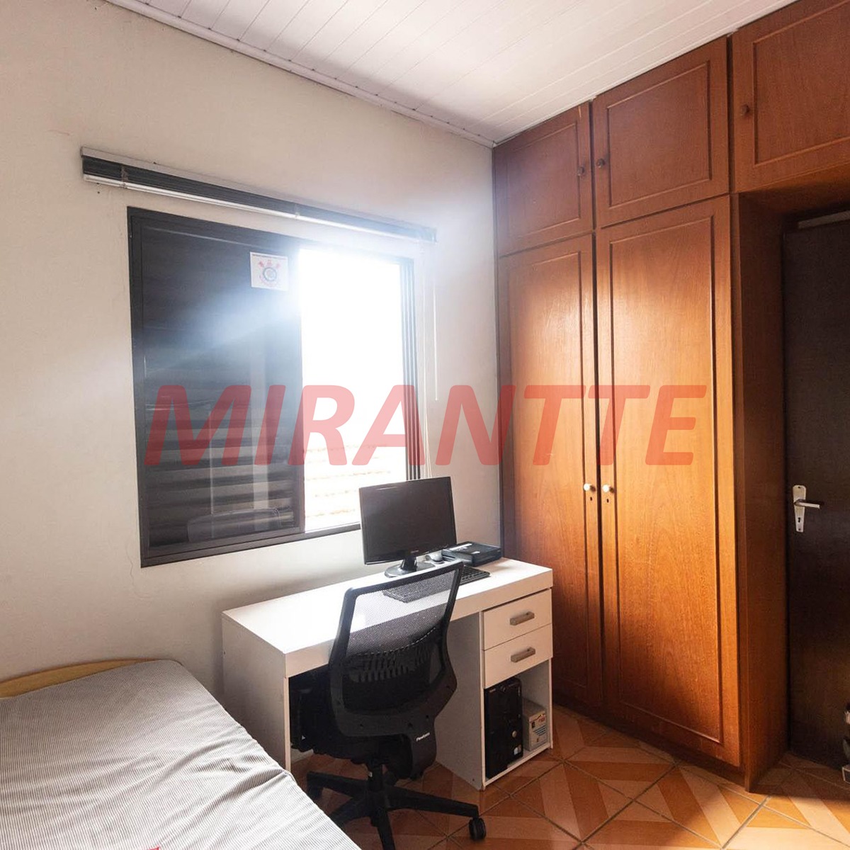 Sobrado de 110m² com 3 quartos em Chora Menino