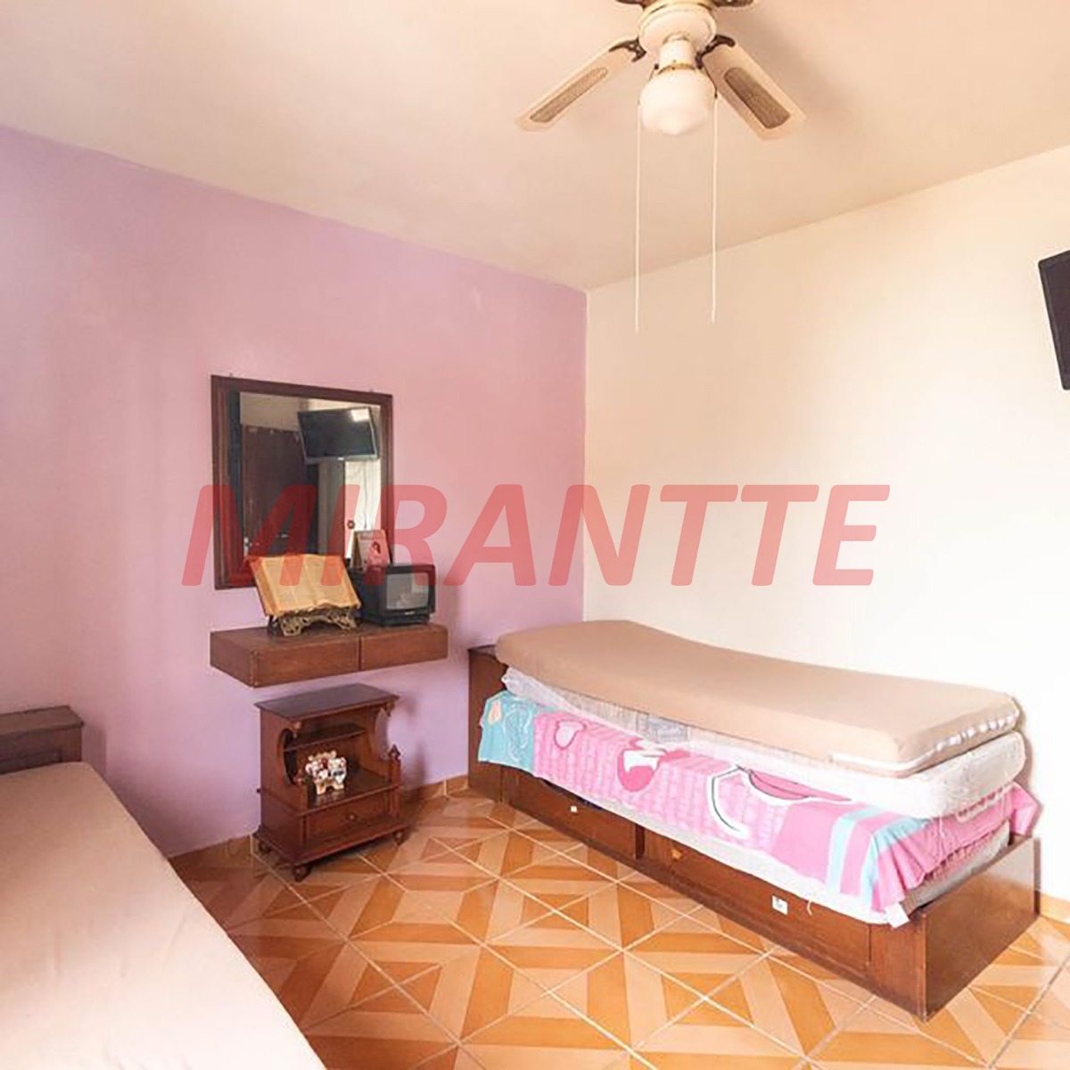 Sobrado de 110m² com 3 quartos em Chora Menino