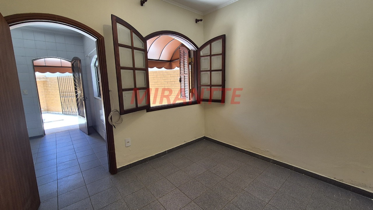 Casa terrea de 230m² com 4 quartos em Vila Mafra