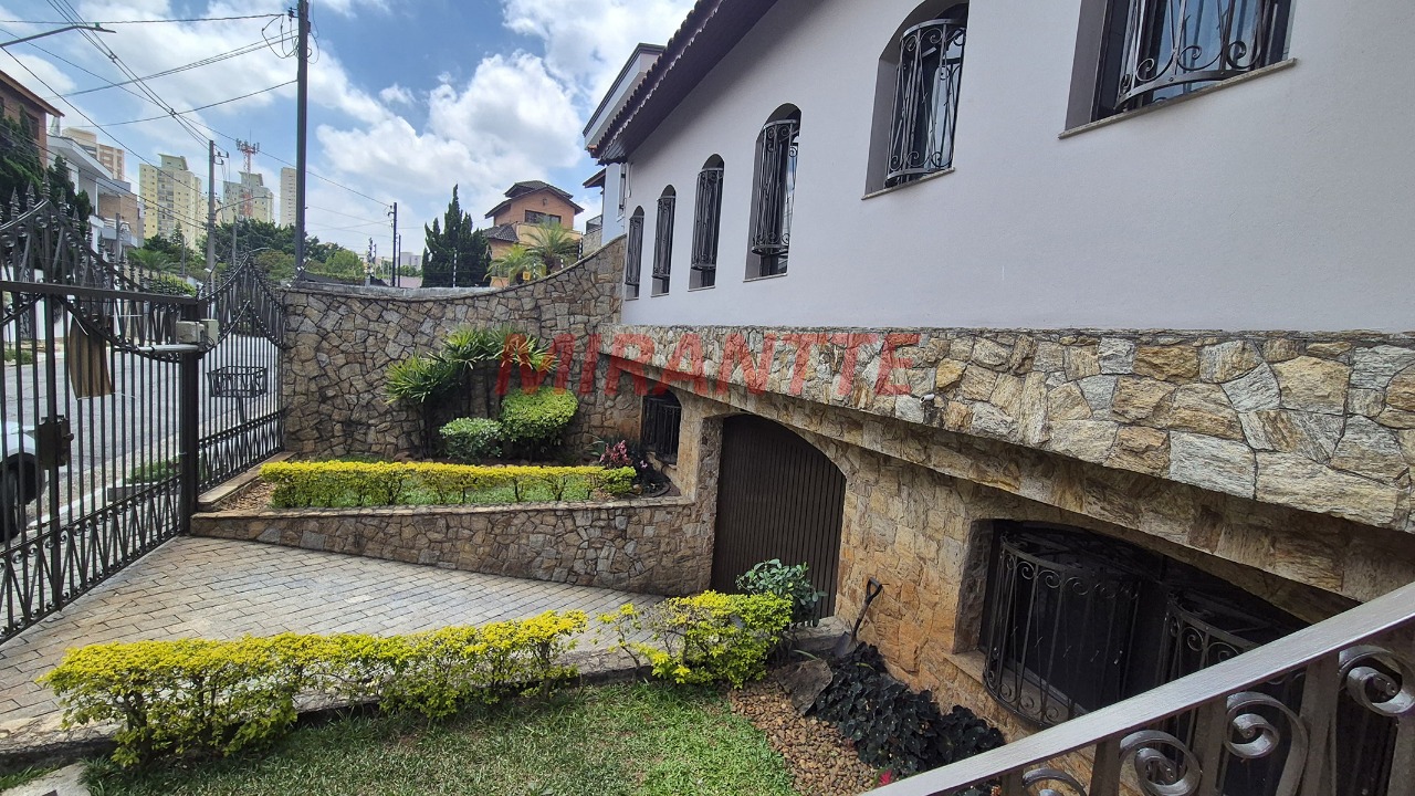 Casa terrea de 230m² com 4 quartos em Vila Mafra