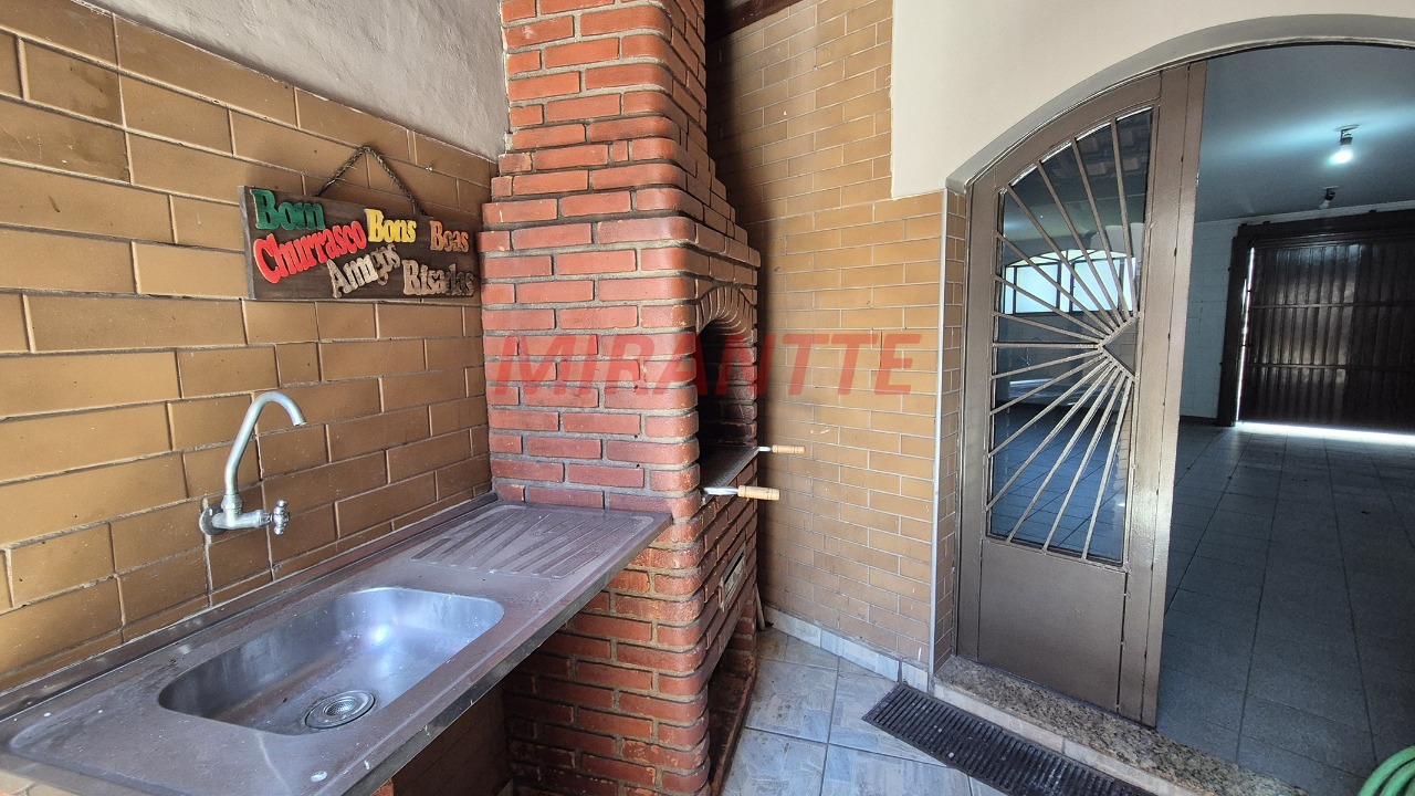 Casa terrea de 230m² com 4 quartos em Vila Mafra