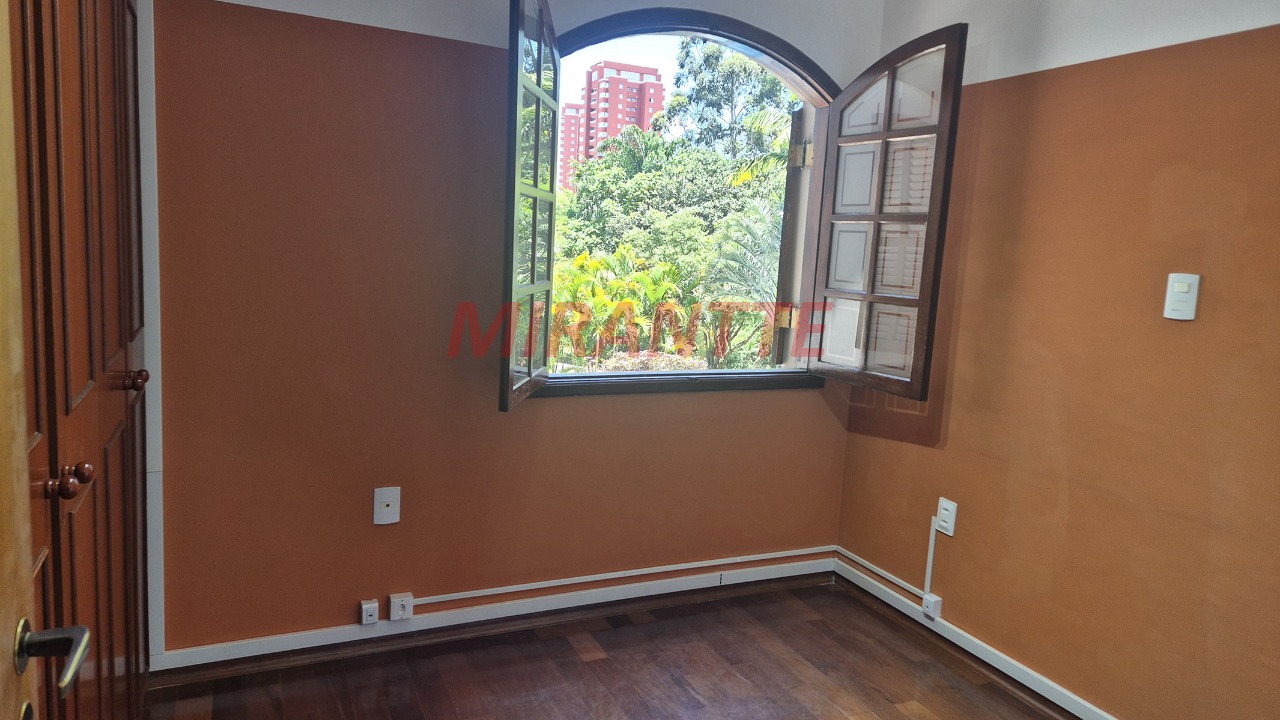 Casa terrea de 230m² com 4 quartos em Vila Mafra