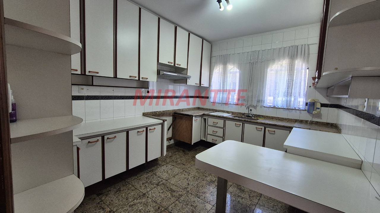Casa terrea de 230m² com 4 quartos em Vila Mafra