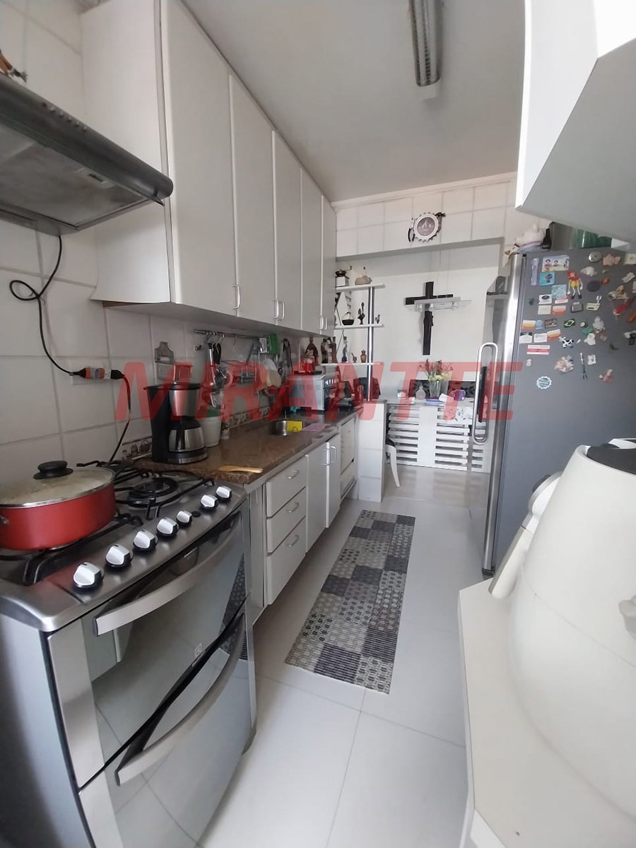 Apartamento de 70m² com 3 quartos em Vila Aurora (Zona Norte)