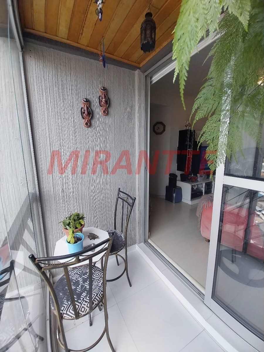Apartamento de 70m² com 3 quartos em Vila Aurora (Zona Norte)