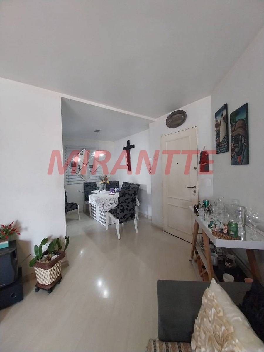 Apartamento de 70m² com 3 quartos em Vila Aurora (Zona Norte)
