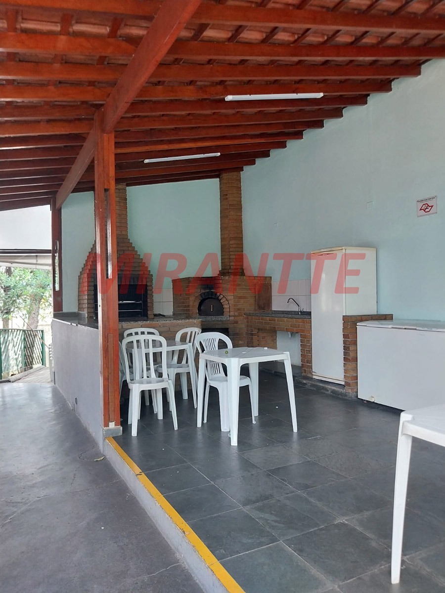 Apartamento de 70m² com 3 quartos em Vila Aurora (Zona Norte)