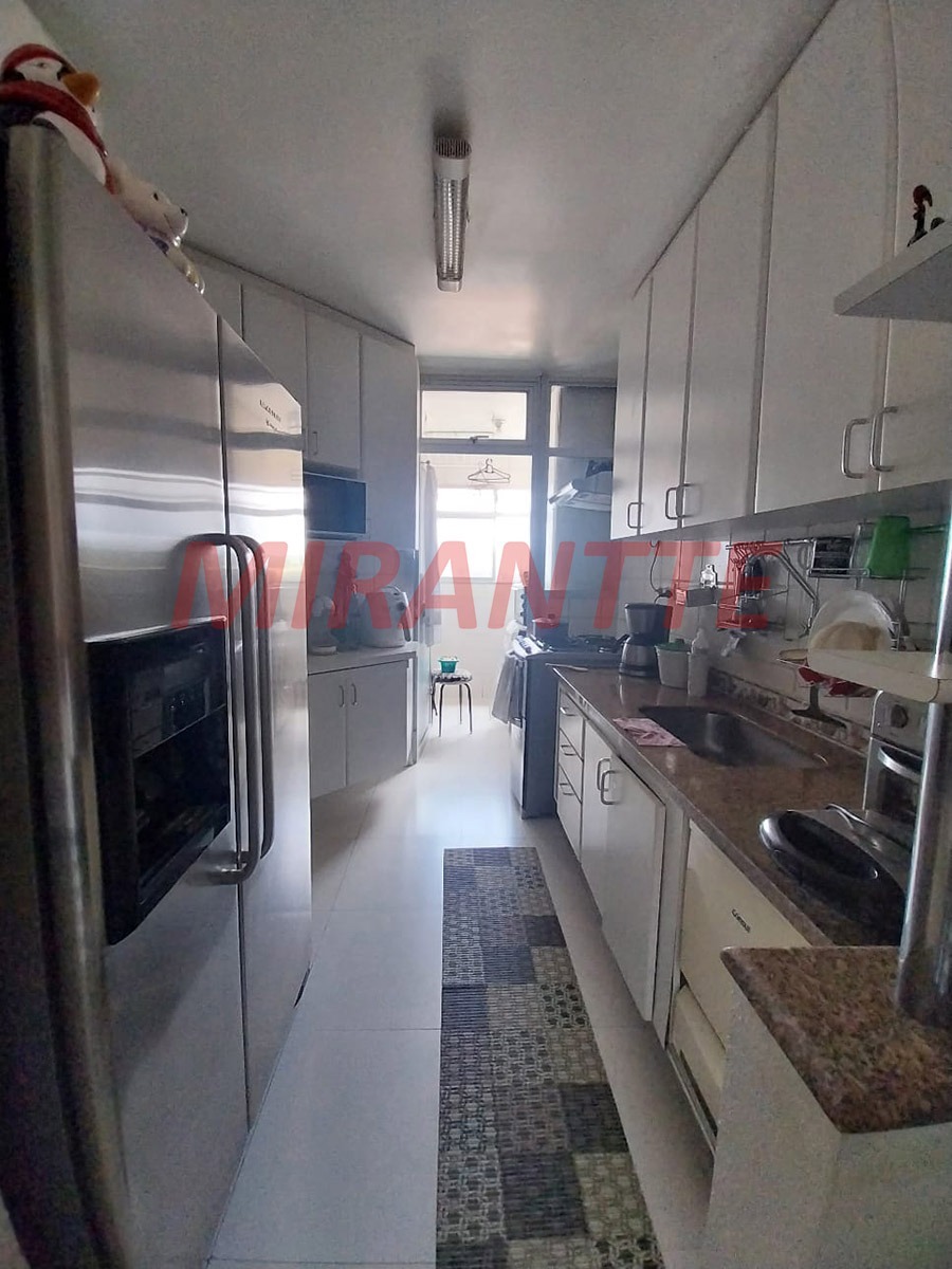Apartamento de 70m² com 3 quartos em Vila Aurora (Zona Norte)