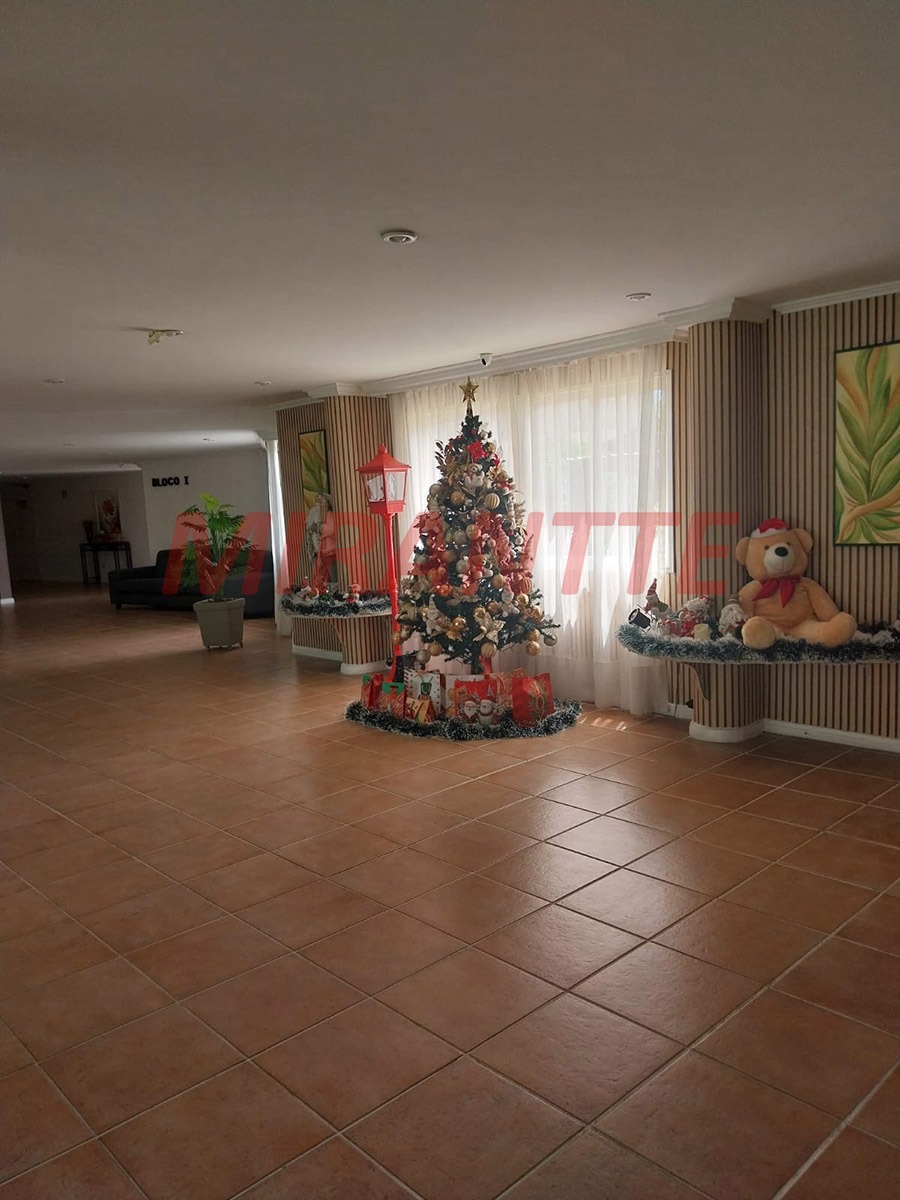 Apartamento de 70m² com 3 quartos em Vila Aurora (Zona Norte)