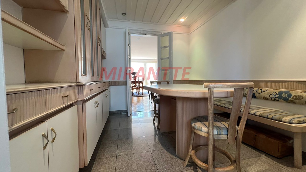 Apartamento de 274m² com 3 quartos em Santana