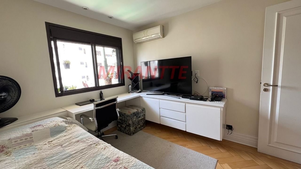 Apartamento de 274m² com 3 quartos em Santana
