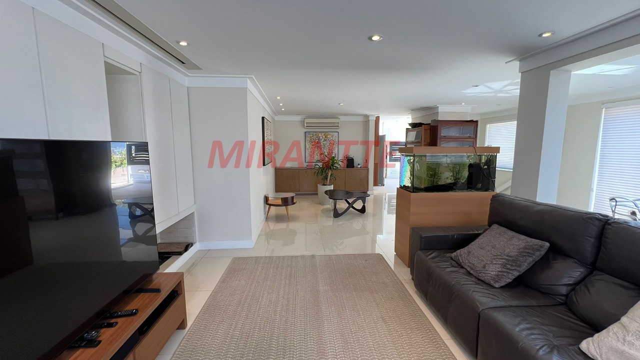Apartamento de 274m² com 3 quartos em Santana