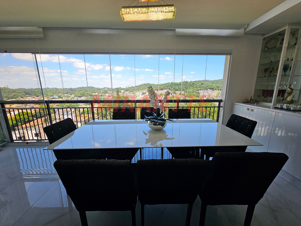 Apartamento de 266m² com 3 quartos em Vila Irmaos Arnoni