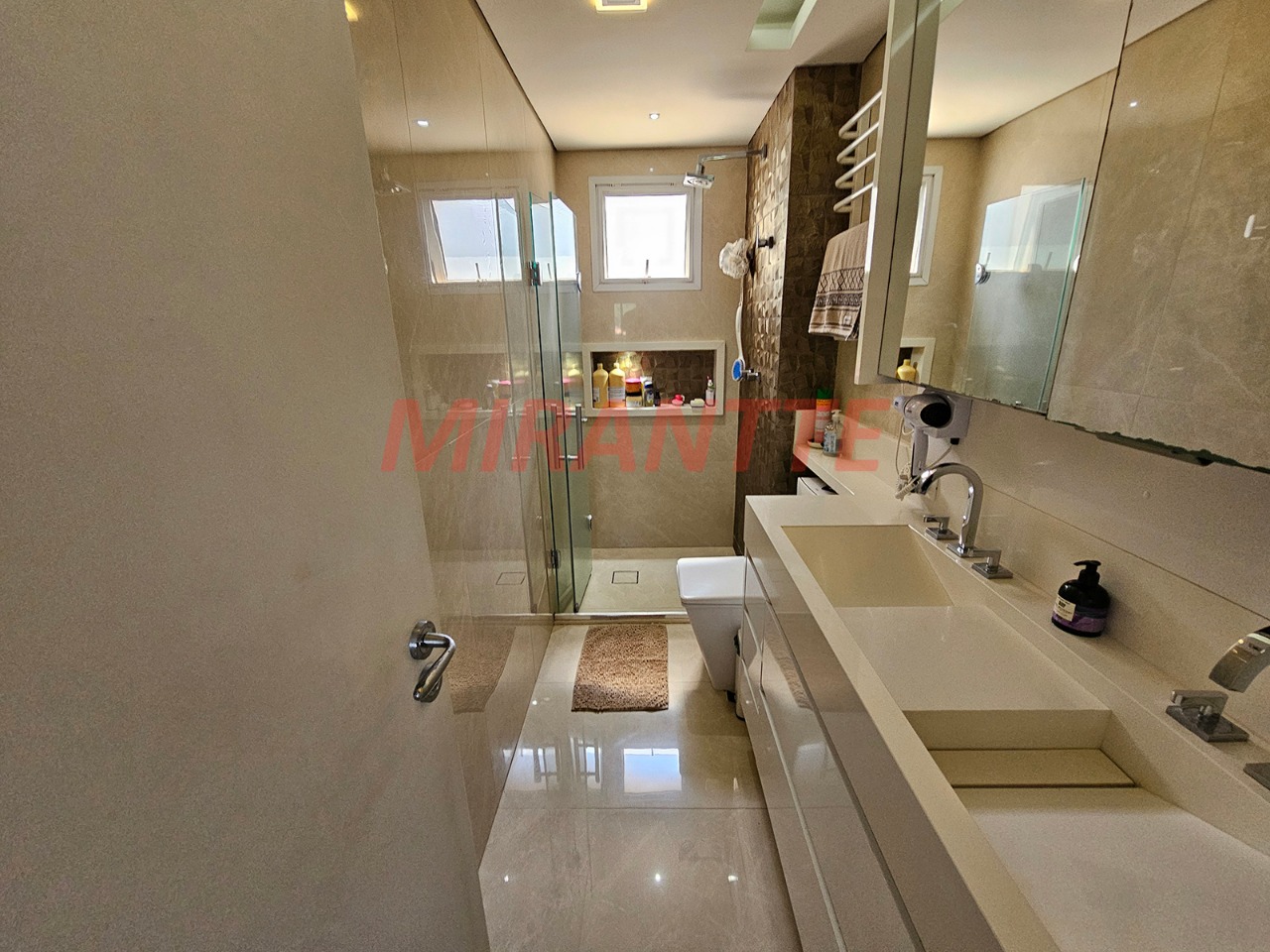 Apartamento de 266m² com 3 quartos em Vila Irmaos Arnoni