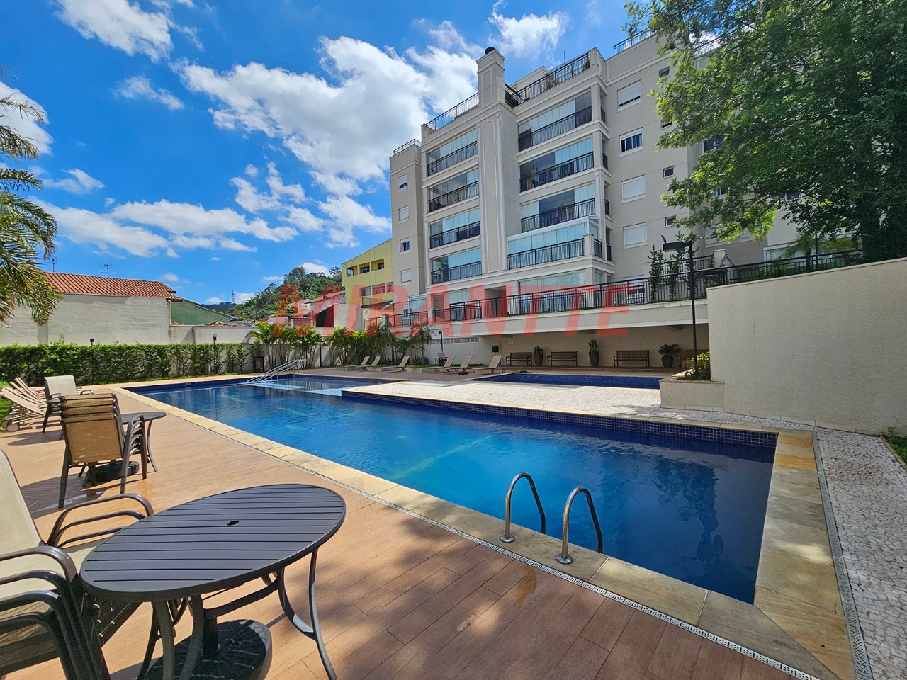 Apartamento de 266m² com 3 quartos em Vila Irmaos Arnoni