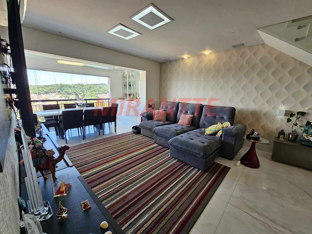 Apartamento de 266m² com 3 quartos em Vila Irmaos Arnoni