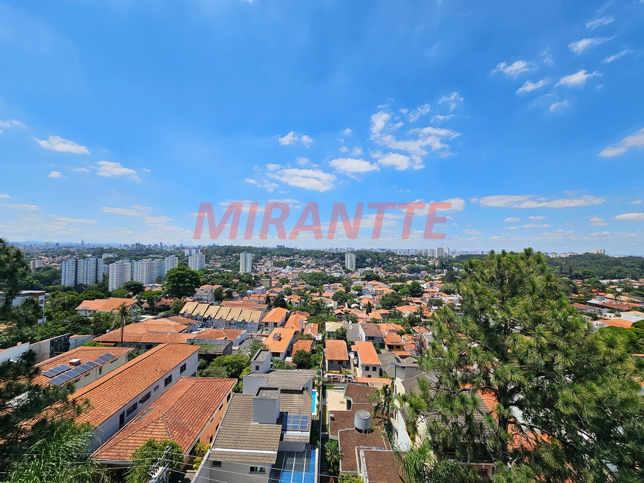 Apartamento de 266m² com 3 quartos em Vila Irmaos Arnoni