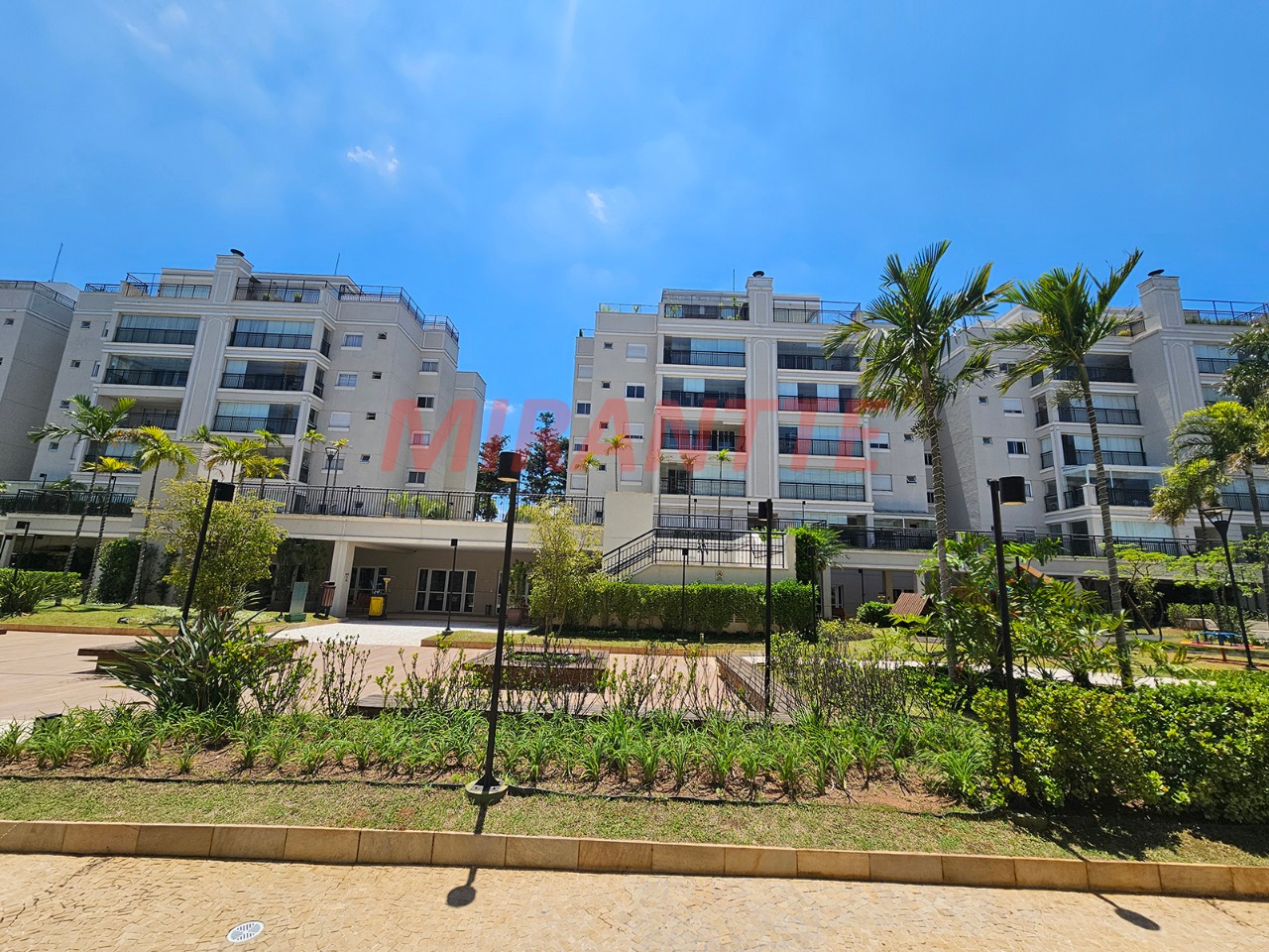 Apartamento de 266m² com 3 quartos em Vila Irmaos Arnoni