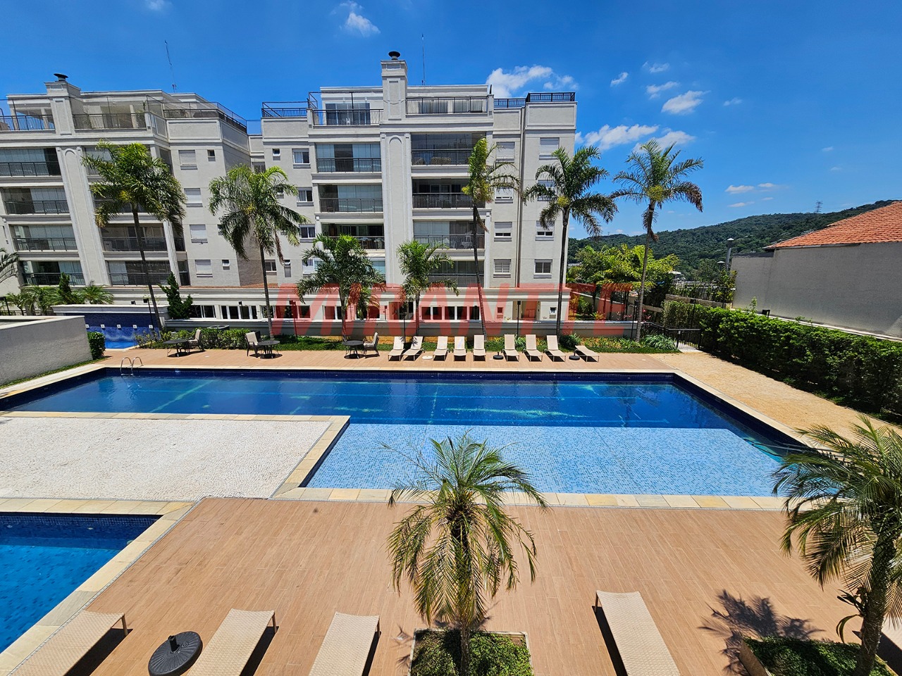 Apartamento de 266m² com 3 quartos em Vila Irmaos Arnoni