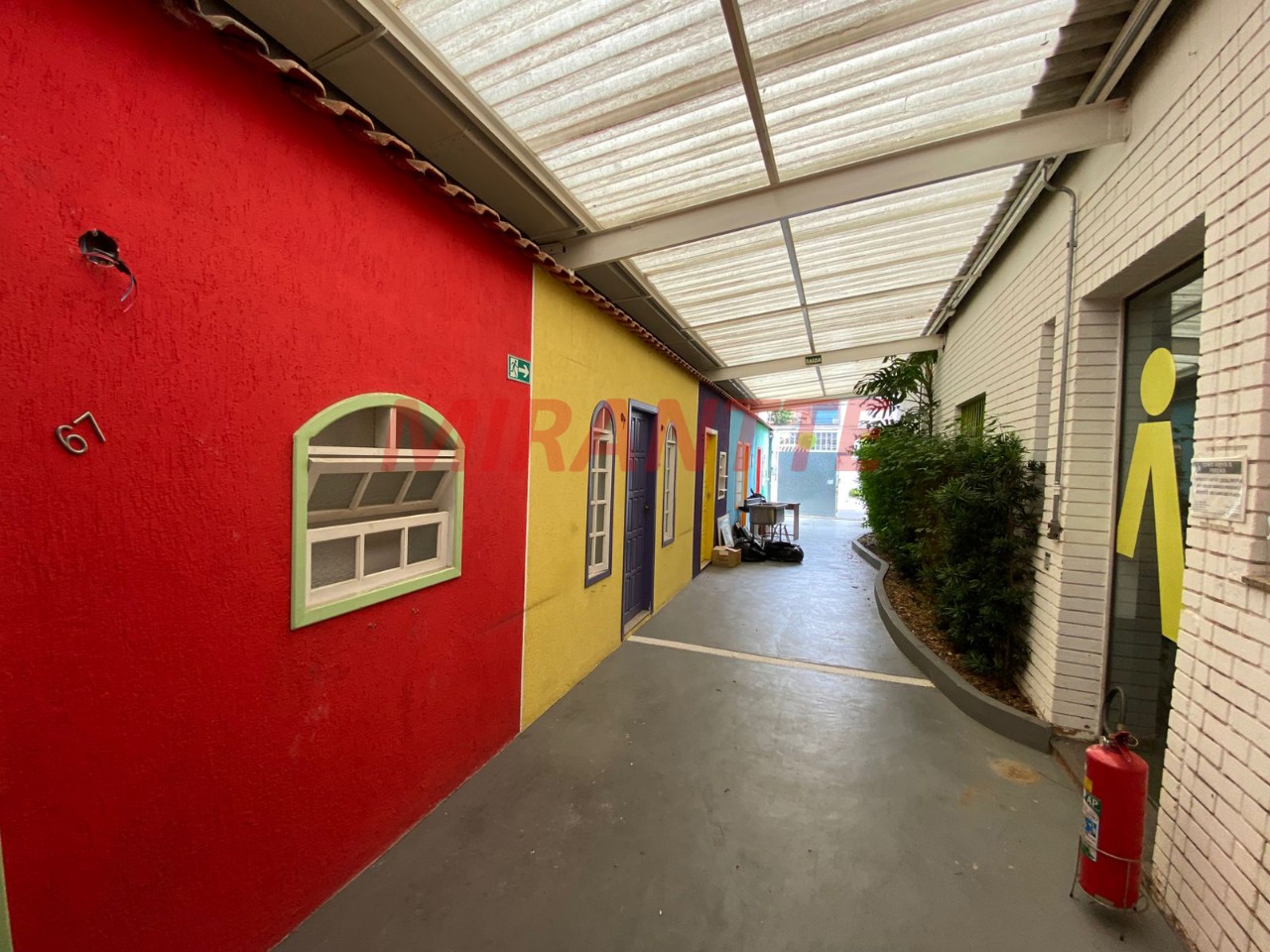Comercial de 520m² em Santana