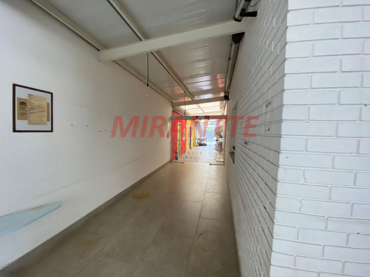 Comercial de 520m² em Santana