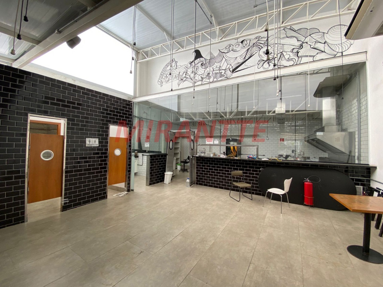 Comercial de 520m² em Santana