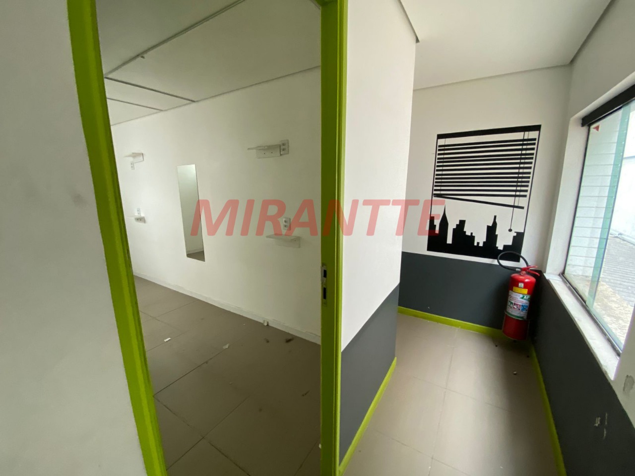 Comercial de 520m² em Santana