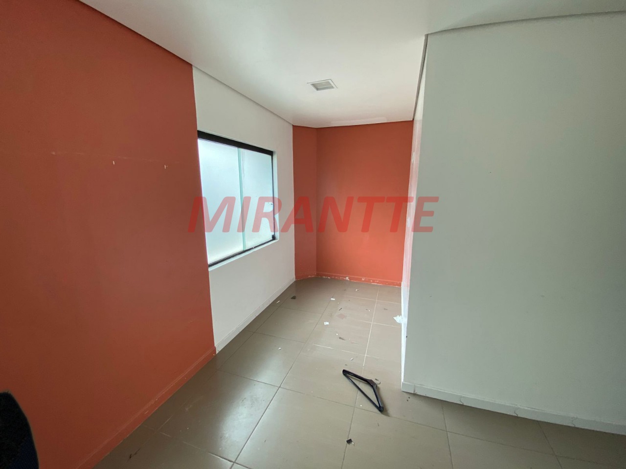 Comercial de 520m² em Santana