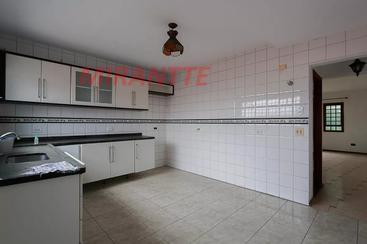 Sobrado de 510m² com 4 quartos em Casa Verde
