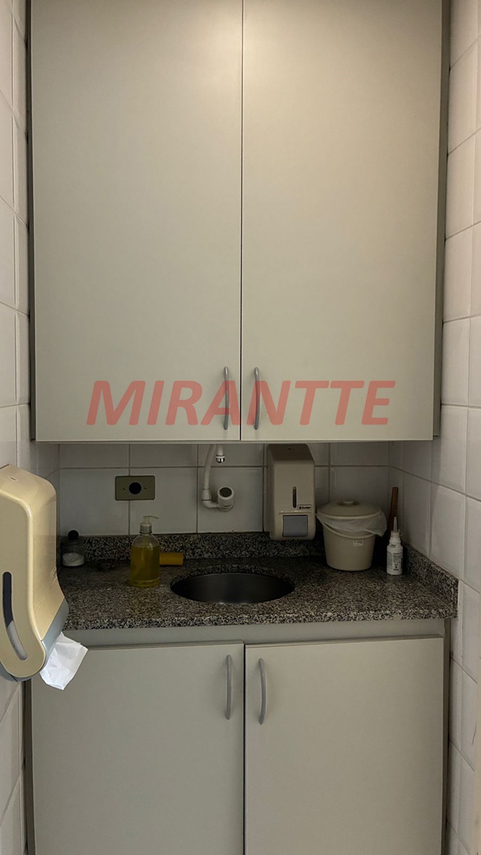 Conjunto comercial de 38m² em Água Fria
